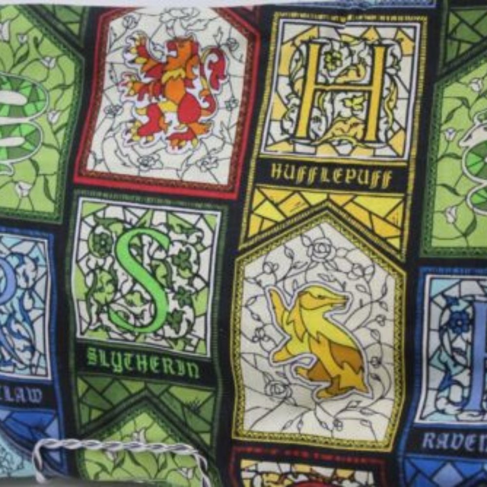 2yds Fabric #23800413JAS HARRY POTTER Stain Glass Window Houses
